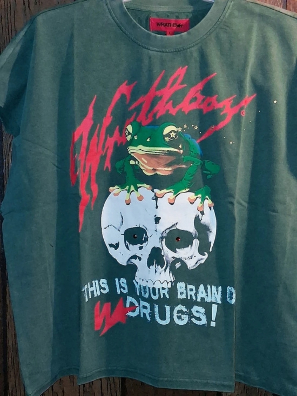 Wrath Graphic Short Sleeve Tee Green Large NWT